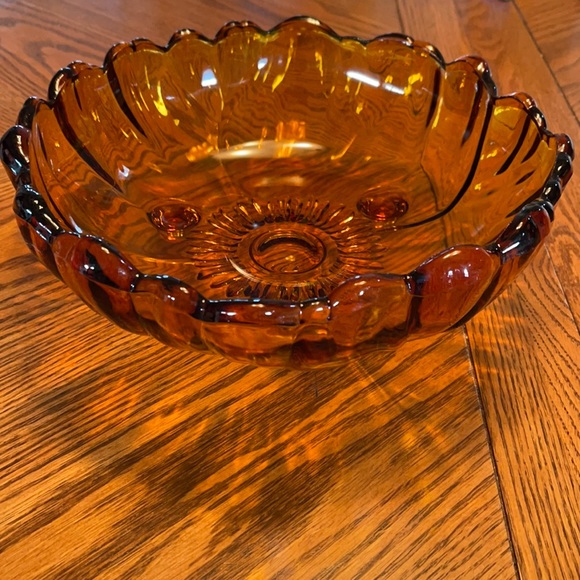 Dining Vintage 3 Footed Amber Fruit Bowl Poshmark